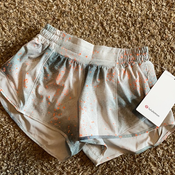 lululemon athletica Pants - Lululemon - Hotty Hot LR Short 2.5” *Reflective - 4